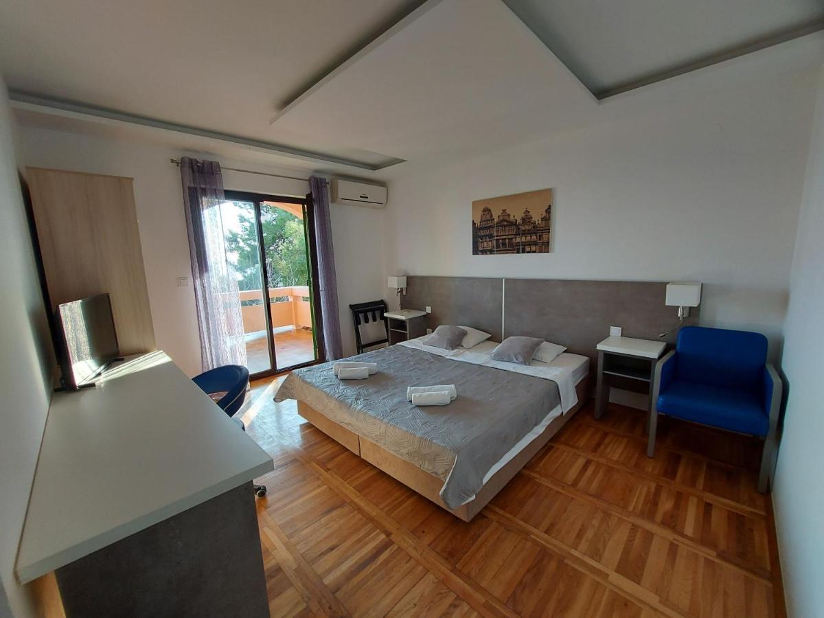 Villa Matea - Vir Buitenkant foto