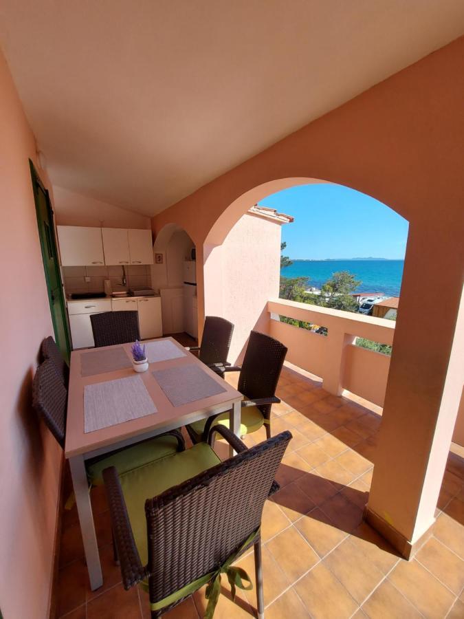 Villa Matea - Vir Buitenkant foto