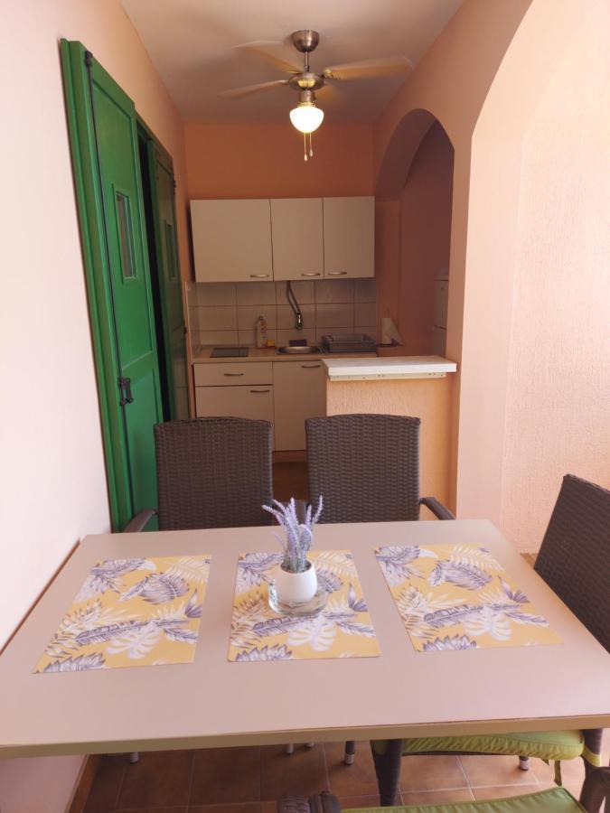 Villa Matea - Vir Buitenkant foto