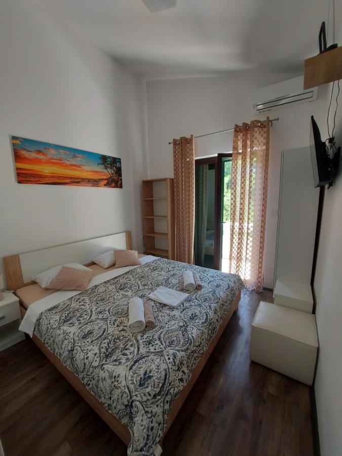 Villa Matea - Vir Buitenkant foto
